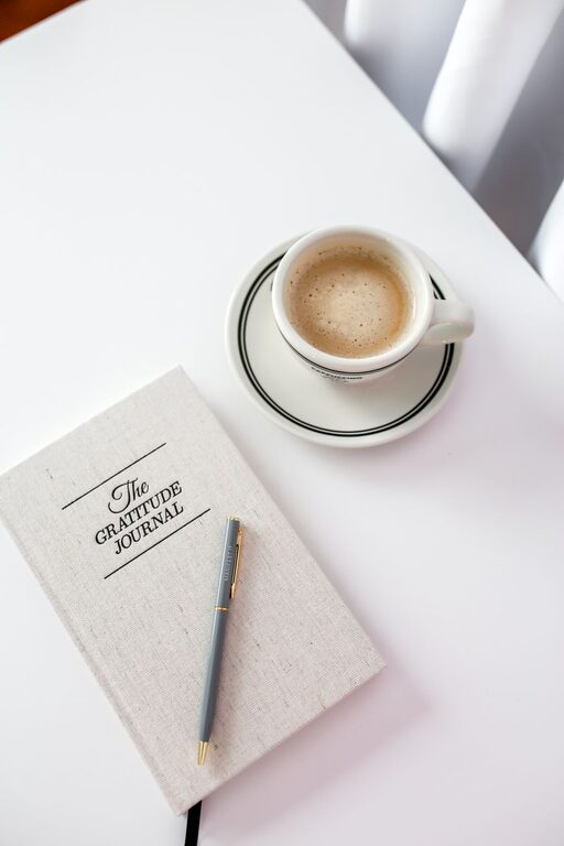 How to Start a Gratitude Journal: A Simple Step-by-Step Guide